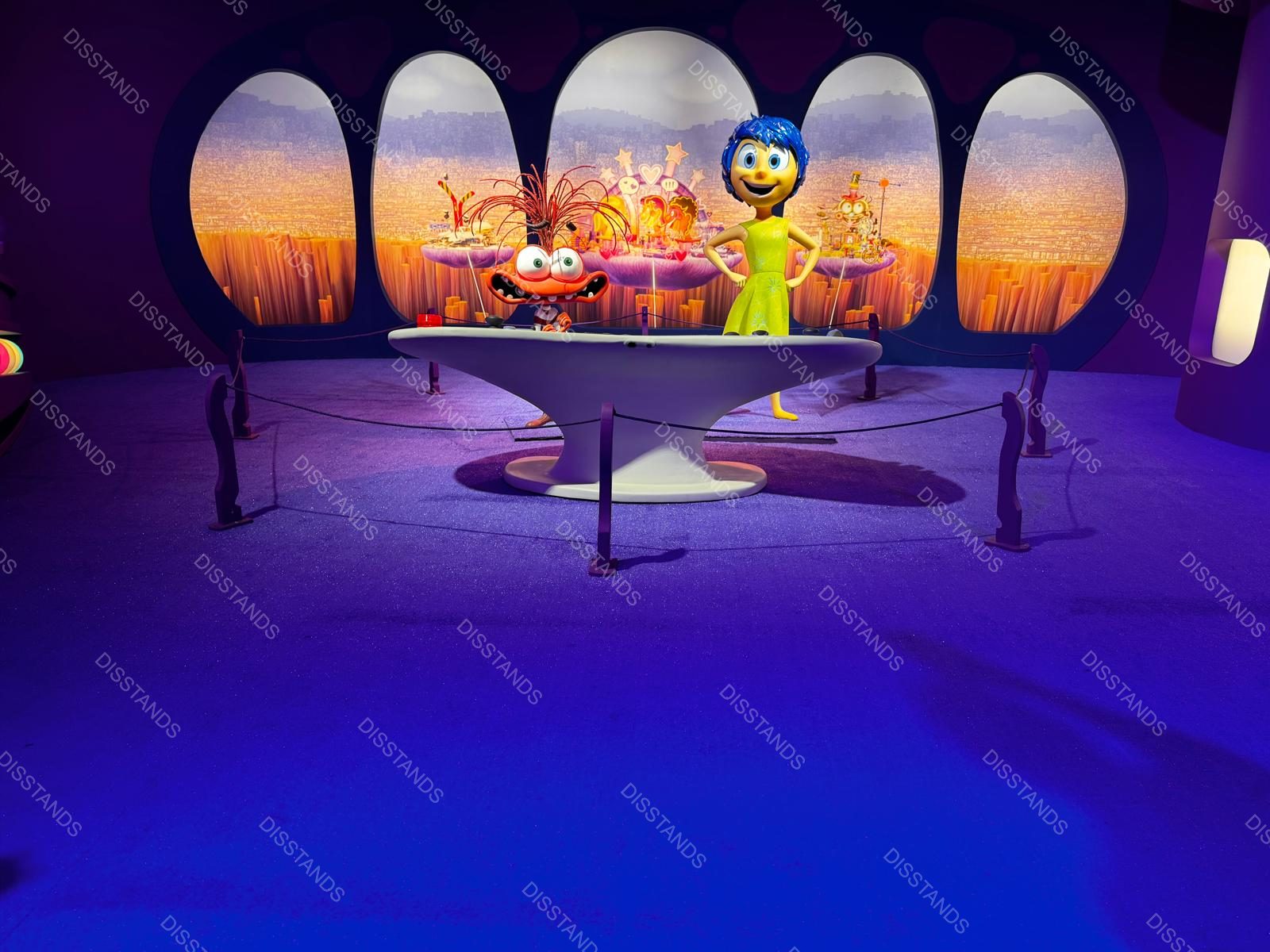 Césped Capridis 8MM - Exposición Pixar, escenografía