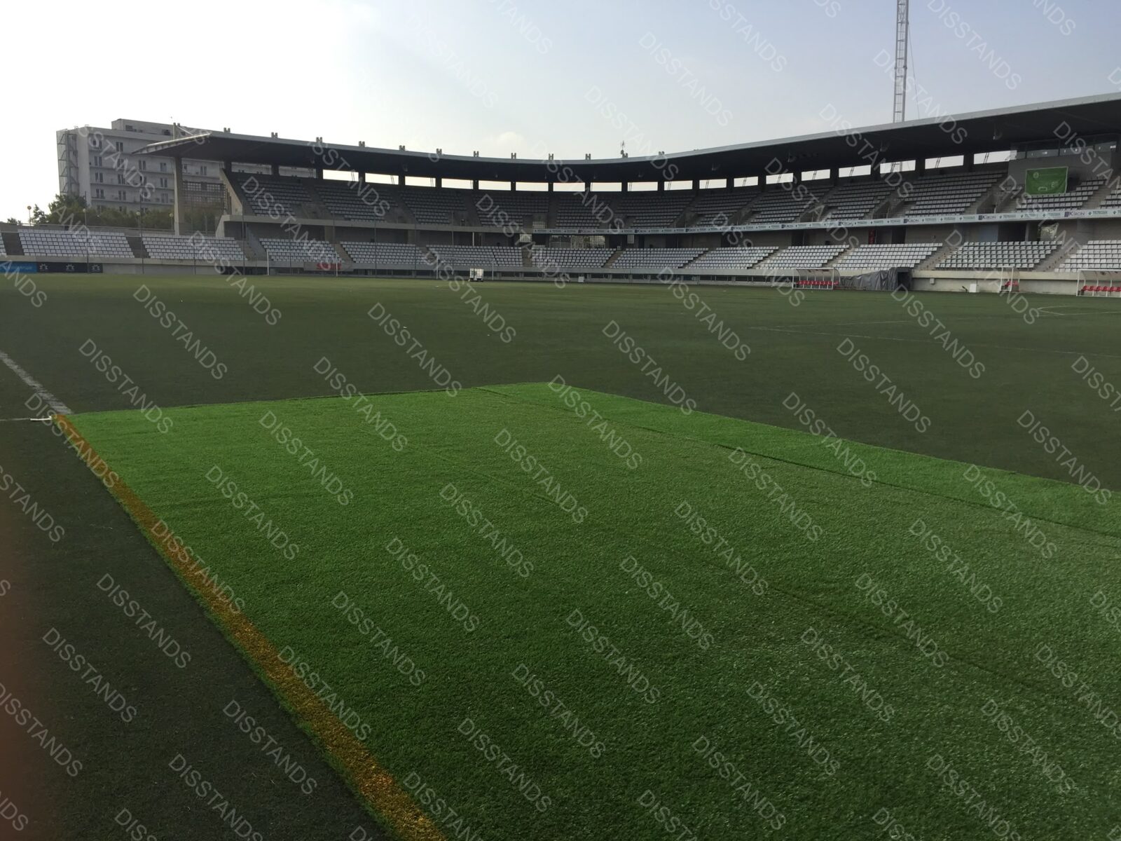 Césped Mondis 40MM - Instalación en estadio